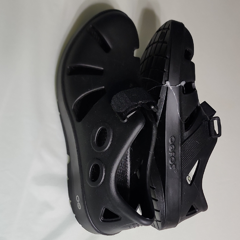 OOFOS Black Shoes - Unisex - Recovery